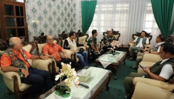 BNPB Gelar Rakor Penanganan Darurat Bencana Dan Salurkan Bantuan Di Kabupaten Jombang