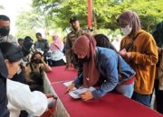 Jelang Hari Raya Idul Fitri 1445 H, Tradisi Tukar Uang Lama Dengan Uang Baru Mulai Ramai