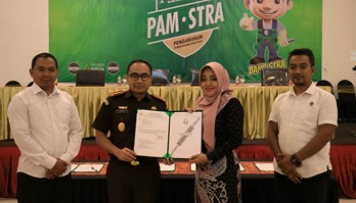 Penandatanganan Pakta Integritas Pengamanan PSD, Bupati Ikfina Inginkan Pembangunan di Tahun 2024 Dipercepat