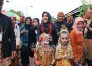 Antusias Warga Desa Puri, Meriahkan Ruwah Desa Dengan Tari Remo-Pawai