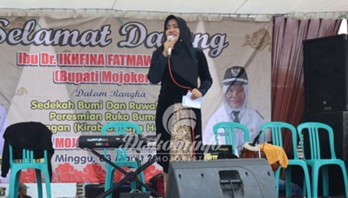 Bersihkan Diri Jelang Ramadhan, Bupati Ikfina Hadiri Ruwah Desa Mojosulur