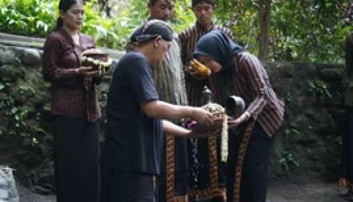 Pemkab Kediri Gelar Prosesi Penyatuan Air 7 Sumber, Awali Hari Jadi ke-1220, Syarat Filosofi