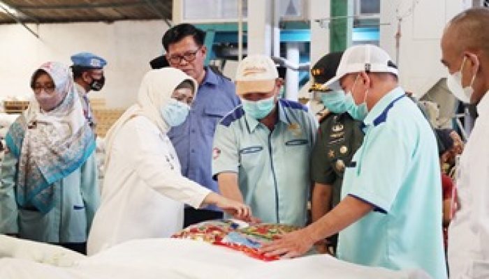 Pj. Bupati Dorong Produksi Beras Medium untuk Stabilitas Harga di Lumajang
