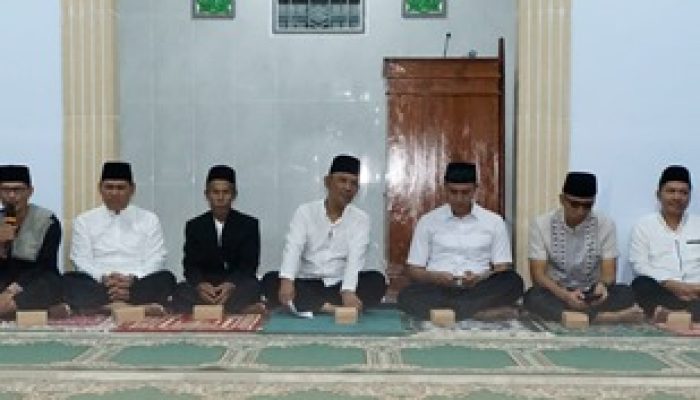 Pj. Bupati Magetan Bersama Forkopimda Safari Ramadan 1445 H 2024 M di Masjid Al Hidayah, Sukowidi, Nguntoronadi