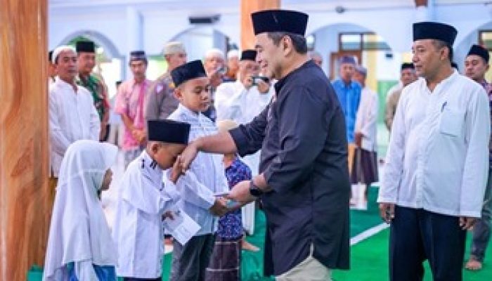 Safari Ramadhan Pertama 1445 H, Sekda Kota Kediri Ajak Masyarakat Tingkatkan Keimanan dan Rasa Kemanusiaan