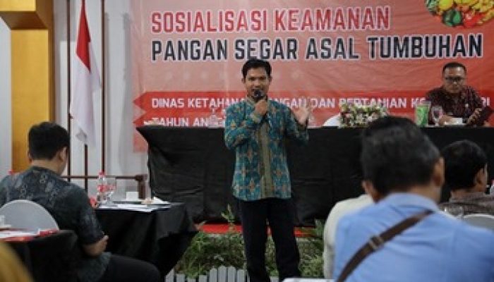 Tingkatkan Kualitas Penjualan Pelaku Usaha Pangan Segar, DKPP Kota Kediri Berikan Sosialisasi Keamanan Pangan Segar Asal Tumbuhan