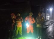 Polsek Boyolangu Datangi TKP Bencana Alam Angin Puting Beliung yang Terjadi di Desa Waung