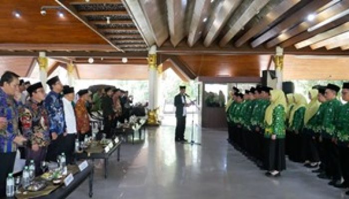 Pelantikan Pergunu Sidoarjo, Gus Muhdlor Ajak Guru Aktif Cetak SDM yang Berkualitas