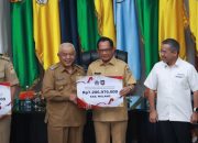 Bupati Malang Terima Penghargaan Insentif Fiskal Kinerja Tahun Berjalan Kategori Pengendalian Inflasi Daerah Periode Pertama