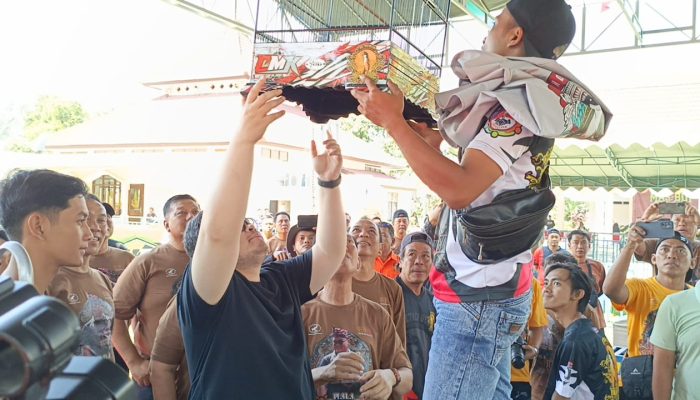 Ratusan Peserta Lomba Burung Berkicau, Berlaga Perebutkan Piala Mas Bup