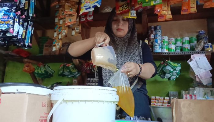 Migor Merk MinyaKita Langka, Harga Migor Curah Melambung