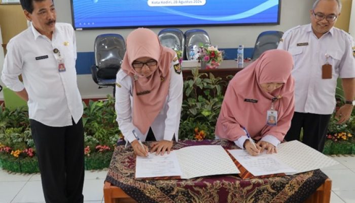Pimpin Sertijab Direktur RSUD Kilisuci, Asisten Pemerintahan dan Kesra amanatkan Untuk Optimalkan Layanan