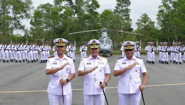 Komandan Puspenerbal Pimpinan Sertijab Komandan Lanudal Tanjungpinang