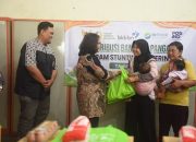 Pj Wali Kota Kediri Zanariah Serahkan Bantuan Cadangan Pangan Pemerintah Dalam Rangka Pengentasan Stunting