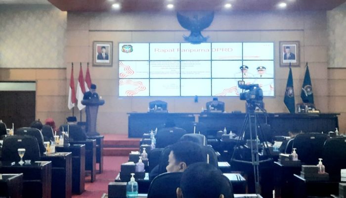 DPRD Kota Blitar Gelar Rapat Paripurna Penetapan KUA – PPAS Tahun 2025