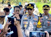 Kedatangan Kotak Suara Pilkada 2024, Polisi Perkuat Pengamanan di Gudang KPUD Lumajang