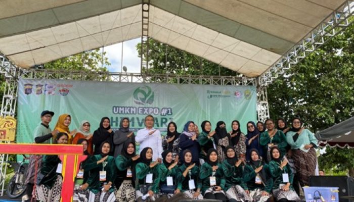 Gelar Bazar UMKM Pertama Dalam Rangka Hari Ulang Tahun HIMWARI Yang Pertama