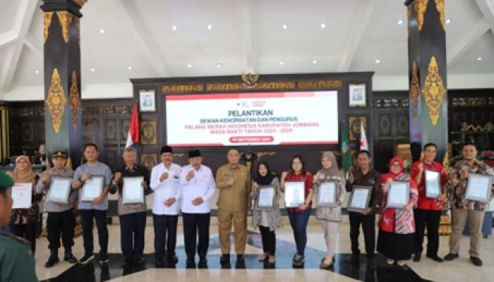 Dewan Kehormatan Dan Pengurus PMI Jombang Masa Bakti 2024-2029 Resmi Dilantik