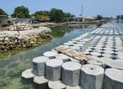 Sudin SDA Kepulauan Seribu Bangun Tanggul di Tiga Pulau Penduduk