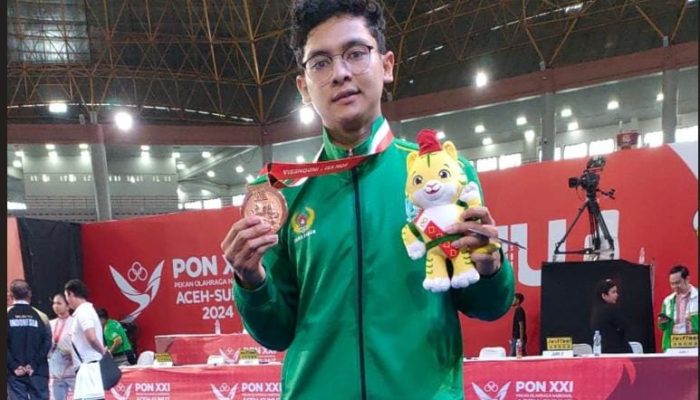 Viral !!!! Akbar Dwi Affandi Mahasiswa Ubaya Raih Medali Perunggu Di PON XXI Medan-Sumatera Utara Tahun 2024 Asal Surabaya