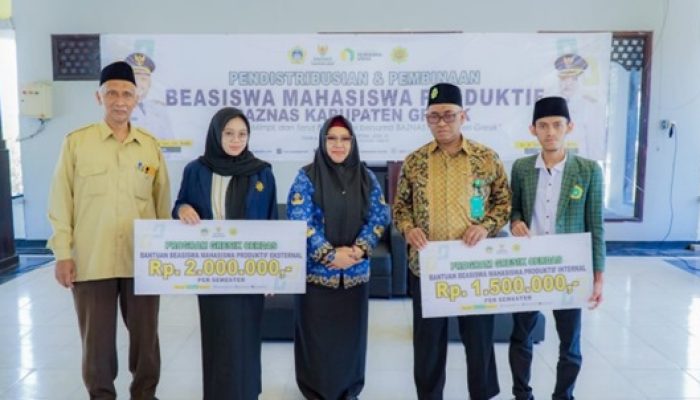 Peduli Pendidikan, Baznas Gresik Salurkan Ratusan Juta Untuk Beasiswa Produktif Mahasiswa Tahun 2024