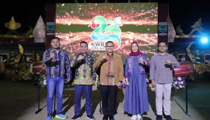 Pagelaran Padang Bulan Purnama Meriahkan Launching Logo Dan Tema Hari Jadi Ke-23 Kota Batu