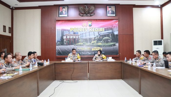 Polres Kediri Gelar Anev Sitkamtibmas Tahun 2024