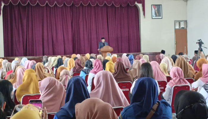 Pjs Bupati Kediri, Ikuti Agenda Pembinaan Mental Bersama Ratusan Karyawan Pemkab Kediri