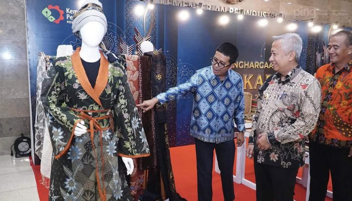 Bangga! Pemuda Nganjuk Raih Penghargaan Upakarti 2024 dari Menteri Perindustrian