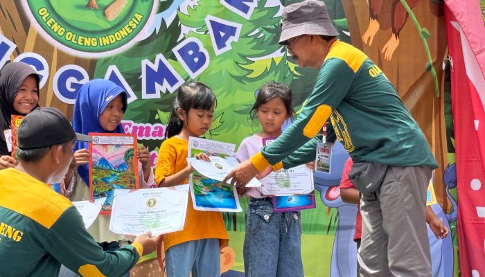 Edukasi Pelestarian Lingkungan Dan Lomba Mewarnai Digelar Di Sumber Kali Bening Kecamatan Ngancar Kabupaten Kediri
