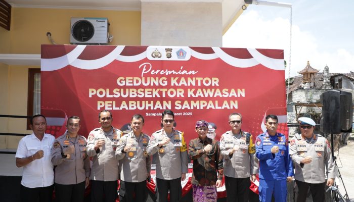 Kapolda Bali Meresmikan Gedung Kantor Polsubsektor Kawasan Pelabuhan Sampalan, Nusa Penida