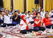 Gubernur Jatim Perkuat Sinergi Pers dengan Nobar Timnas
