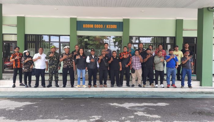 Viral !! Ratusan Tokoh Masyarakat LSM Dan Ormas Se-Kediri Raya Dukung Sepenuhnya Revisi UU Nomor 34 Tahun 2004, Pernyataan Sikap Petisi Mendukung TNI