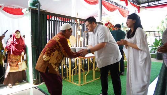 Ikuti Halalbihalal Lingkungan, Mas Dhito Dikenal Sosok yang Ramah dan Penghobi Vespa