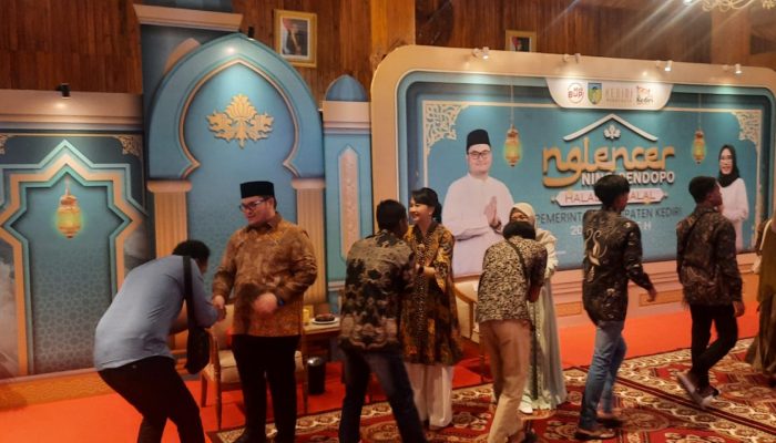 Bupati Kediri Gelar Acara “Nglencer Neng Pendopo” dan Halalbihalal Bersama Masyarakat