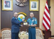 Rektor UHT Surabaya Kunjungi Pangkoarmada II, Perkuat Sinergi Pendidikan Maritim dan SDM Unggul