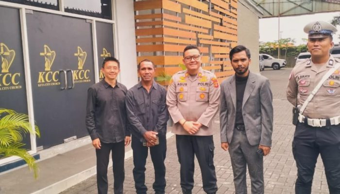 Kapolsek Kuta Tinjau Pengamanan Perayaan Jumat Agung di Sejumlah Gereja