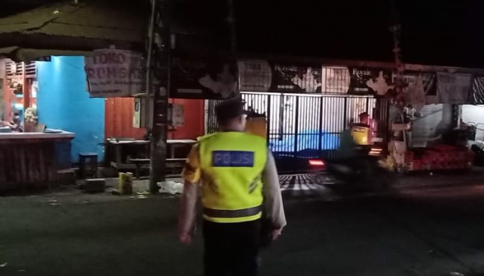 Antisipasi Gangguan Kamtibmas Polsek Penebel Patroli Malam Hari
