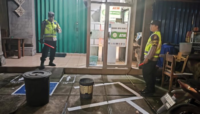 Polsek Selemadeg Barat Gelar Patroli Malam Menjelang Dini Hari