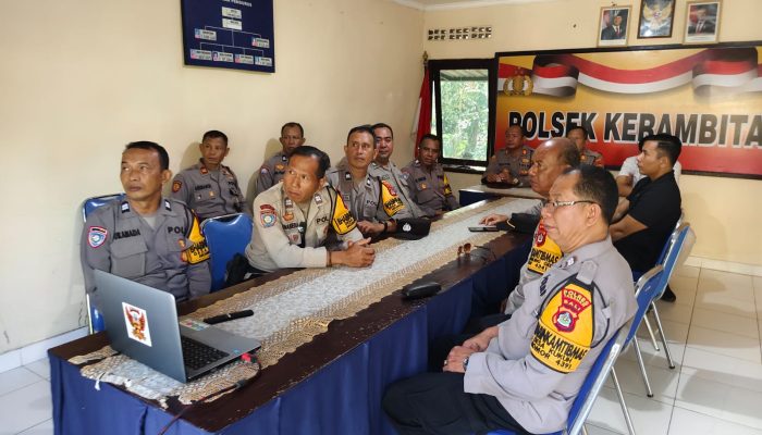 Anggota Polsek Kerambitan Antusias Mengikuti Kegiatan Binrohtal Mabes Polri