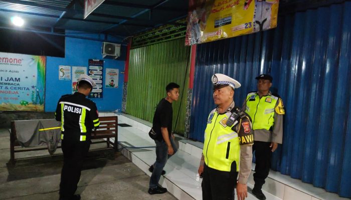 Cegah Aksi Kriminalitas, Polsek Seltim Tingkatkan Patroli (Blue Light Patrol)