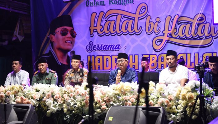 Gus Qowim Hadiri Tamanan Bershalawat