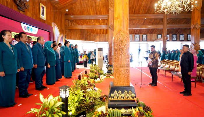 Pasca Dikukuhkan, Mas Dhito Sampaikan 3 Pesan Penting Bagi Pengurus dan Kader PKK