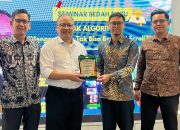 Budak Algoritma” Dibedah di Unusa: Mahasiswa Diajak Sadar Digital dan Melek Teknologi