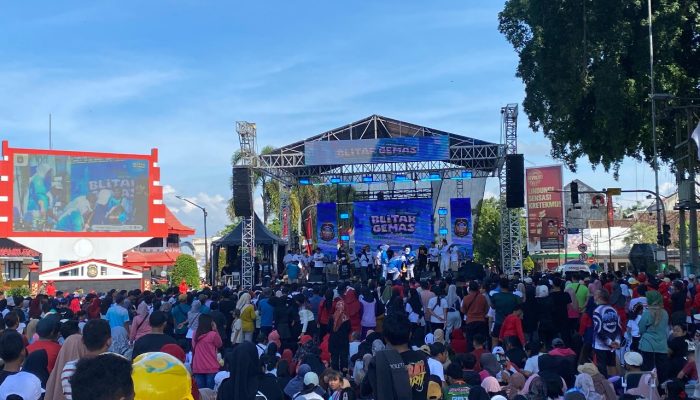 CFD Perdana Kota Blitar Disambut Antusias Warga