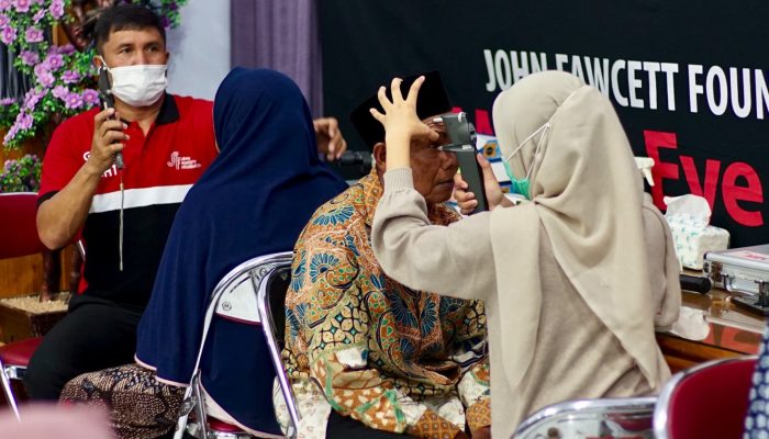 Kembali Digelar, Banyuwangi Operasi Katarak Gratis Ratusan Warga