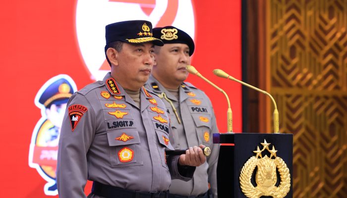 Kapolri Pimpin Upacara Pemuliaan Nilai-Nilai Tribrata Dalam Rangka HUT Bhayangkara ke 79