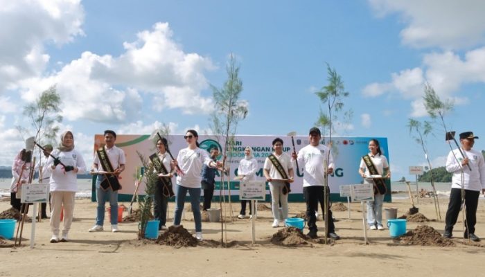Pemprov Jatim Tegaskan Komitmen Hentikan Polusi Plastik