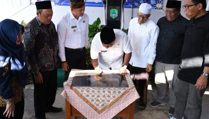 Bupati Eman Suherman Meresmikan Desa Heubeulisuk sebagai “Kampung Zakat”