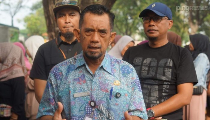 Gerakan Pangan Murah Nganjuk, Warga Antusias Dapatkan Sembako Murah